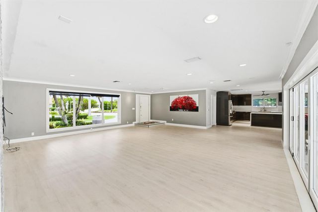5900 Bayview Drive, Fort Lauderdale, FL 33308
