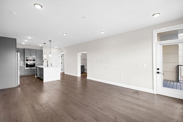 751 N 6th Street, 412, Columbus, OH 43215