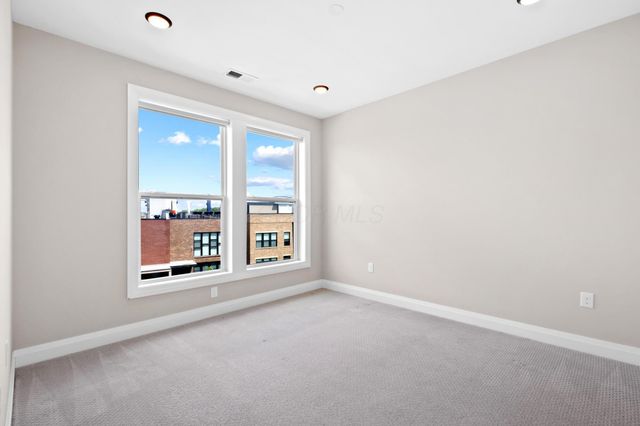 751 N 6th Street, 412, Columbus, OH 43215