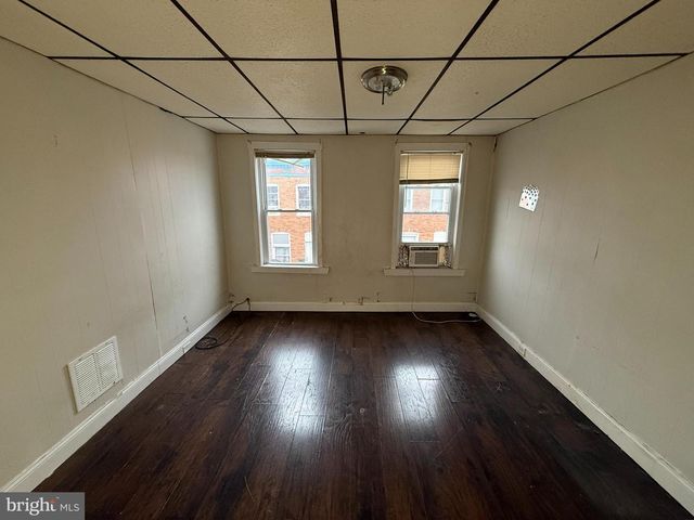 819 N CURLEY ST N, Baltimore, MD 21205