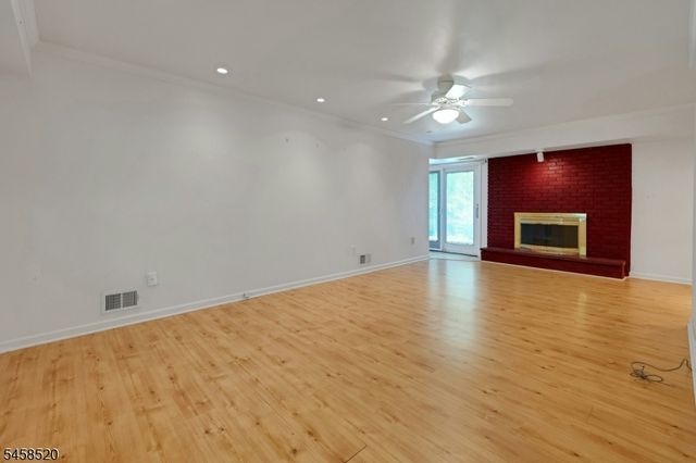 15 Camelot Way, Parsippany-troy Hills Twp., NJ 07054