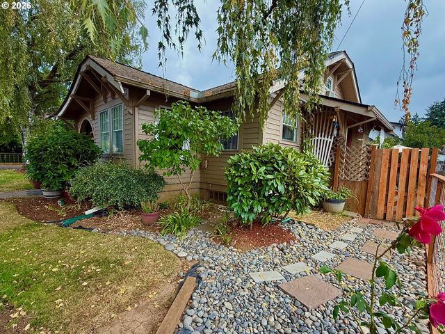 192 N VERNONIA Rd, St Helens, OR 97051