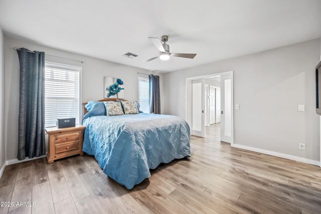 1105 W MESETO Avenue, Mesa, AZ 85210