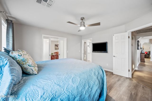 1105 W MESETO Avenue, Mesa, AZ 85210