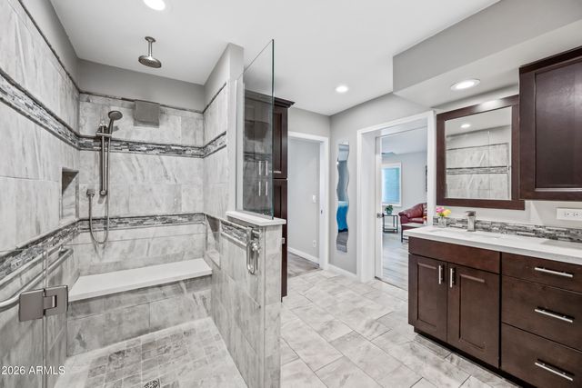 1105 W MESETO Avenue, Mesa, AZ 85210