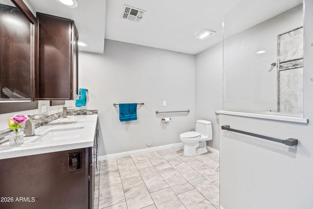 1105 W MESETO Avenue, Mesa, AZ 85210