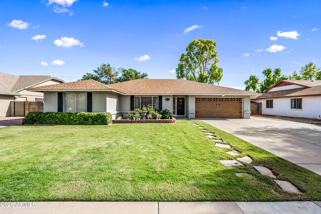 1105 W MESETO Avenue, Mesa, AZ 85210