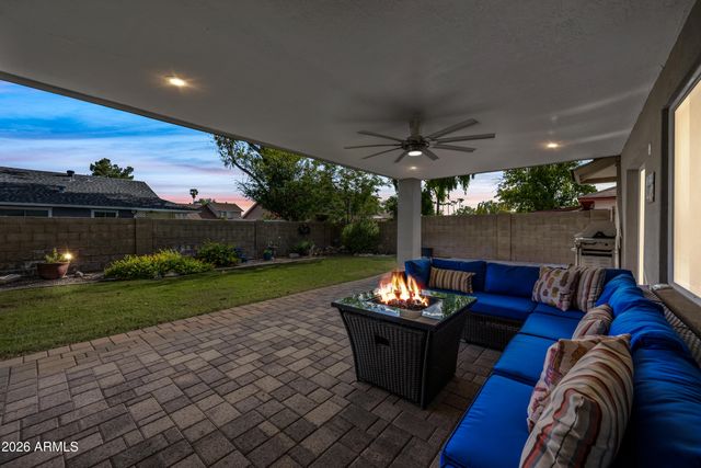 1105 W MESETO Avenue, Mesa, AZ 85210