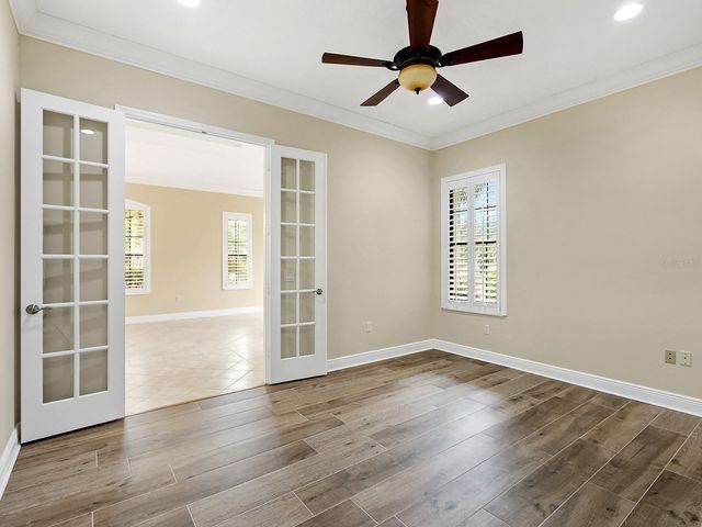 7210 LAKE FOREST GLEN, Lakewood Ranch, FL 34202