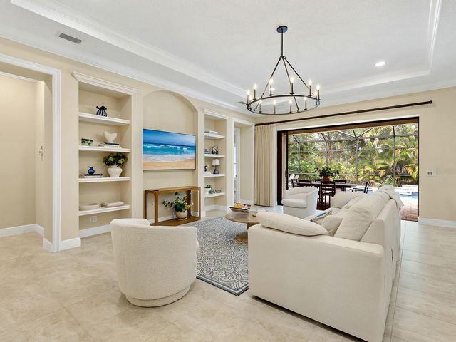 7210 LAKE FOREST GLEN, Lakewood Ranch, FL 34202