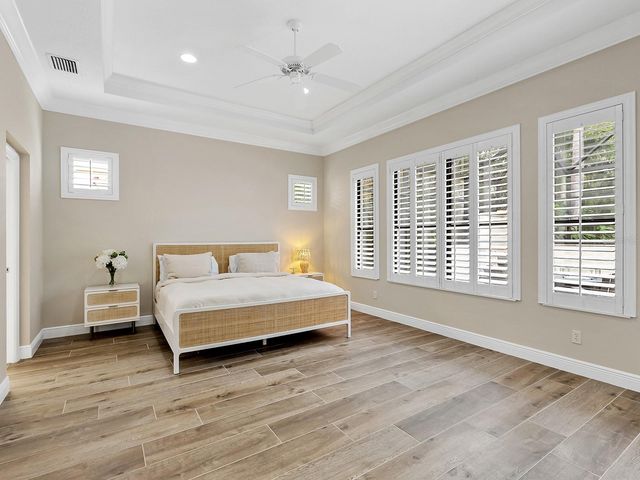 7210 LAKE FOREST GLEN, Lakewood Ranch, FL 34202