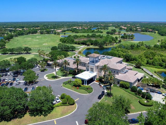 7210 LAKE FOREST GLEN, Lakewood Ranch, FL 34202