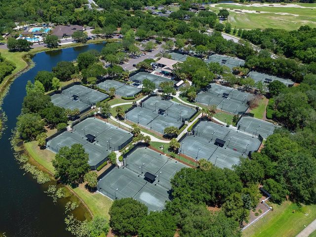 7210 LAKE FOREST GLEN, Lakewood Ranch, FL 34202