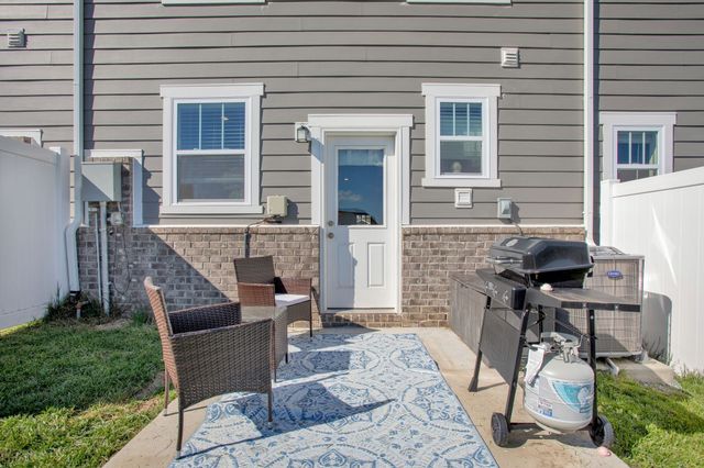 2533 Drumwright Way, Columbia, TN 38401