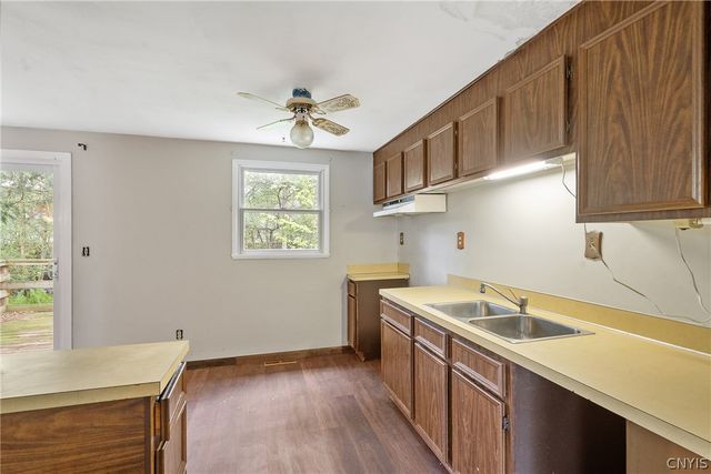4254 Vine Meadow Road, Clay, NY 13090