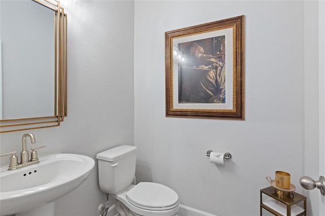 404 Simmental LOOP, Hutto, TX 78634