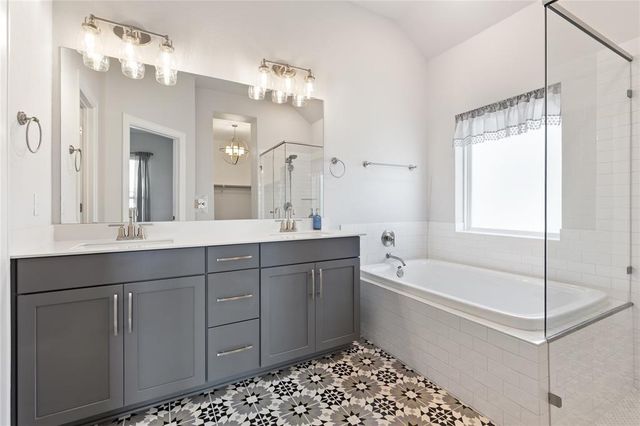 404 Simmental LOOP, Hutto, TX 78634