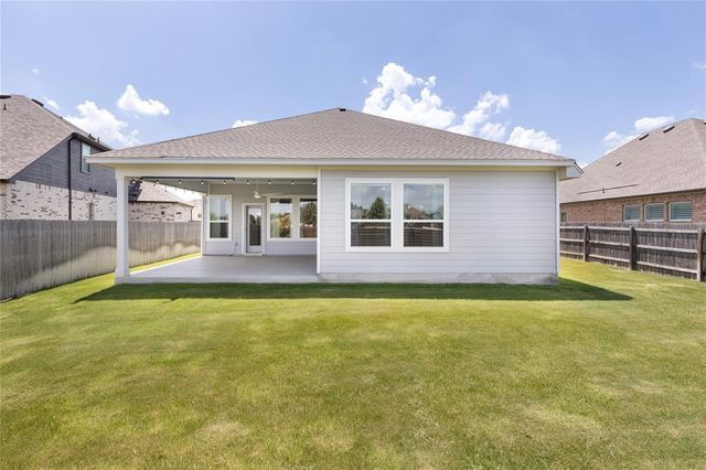 404 Simmental LOOP, Hutto, TX 78634
