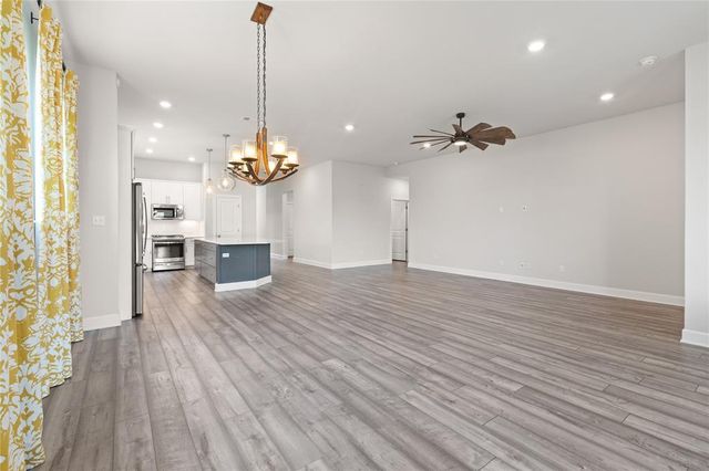 404 Simmental LOOP, Hutto, TX 78634