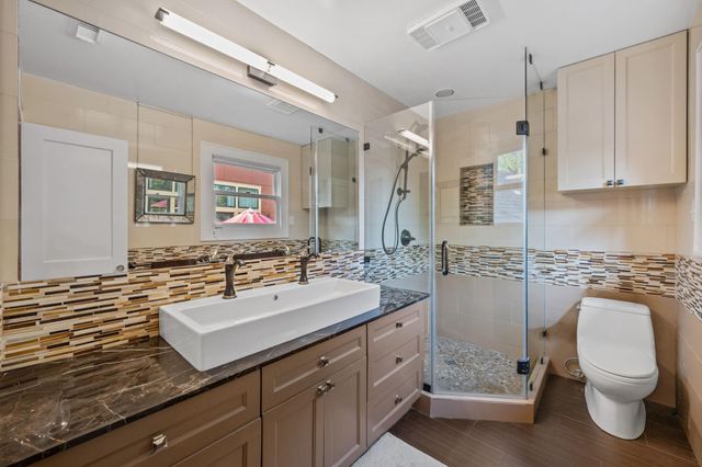 1911 Harold Street, Houston, TX 77098