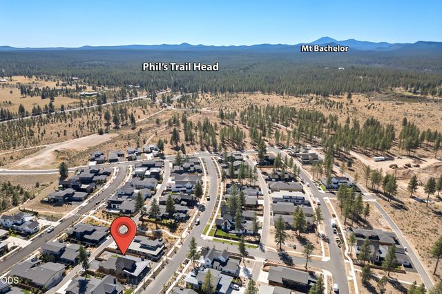 3333 NW Leavitt Lane 256, Bend, OR 97703