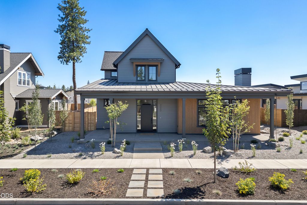 3333 NW Leavitt Lane 256, Bend, OR 97703