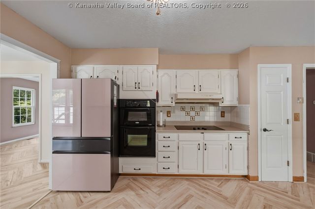 212 Pawnee Drive, Charleston, WV 25312