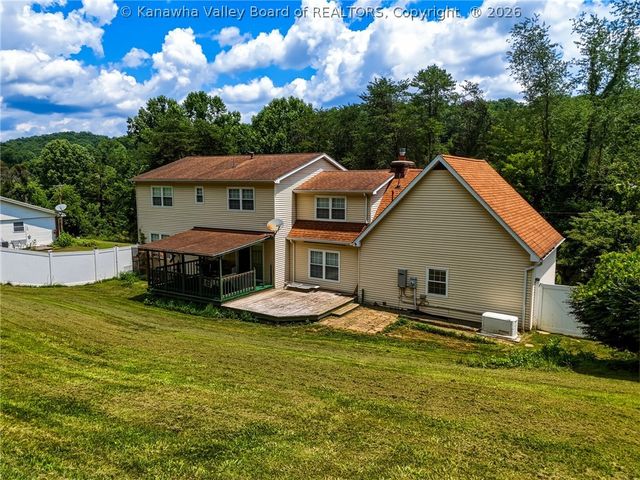 212 Pawnee Drive, Charleston, WV 25312