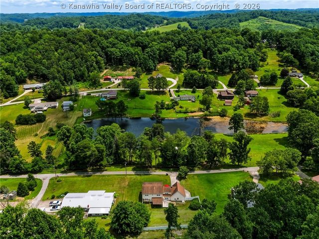 212 Pawnee Drive, Charleston, WV 25312