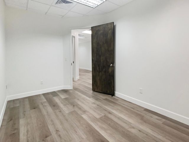 2901 NW 62nd Street Suite 106, Fort Lauderdale, FL 33309