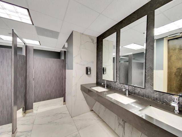 2901 NW 62nd Street Suite 106, Fort Lauderdale, FL 33309