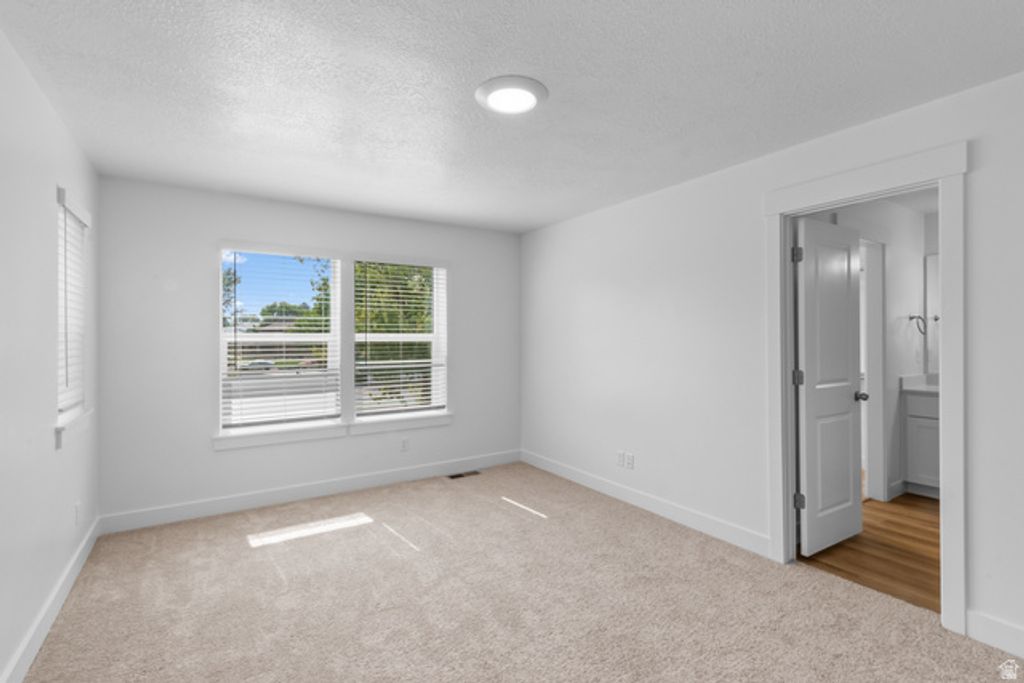 Image 7 of property listing at 1054 N 200 W #W340, Brigham City, UT 84302