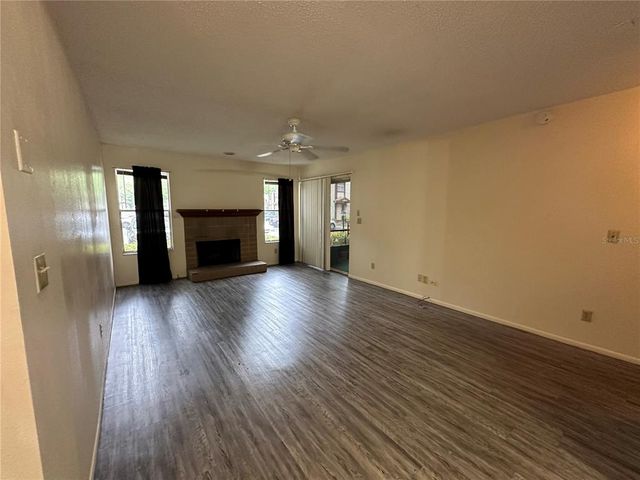 1568 NANTUCKET COURT 1302, Palm Harbor, FL 34683