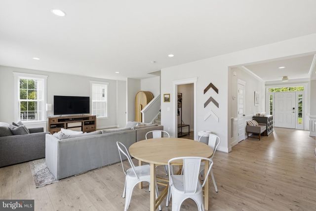 17992 RIDGEWOOD PL, Round Hill, VA 20141