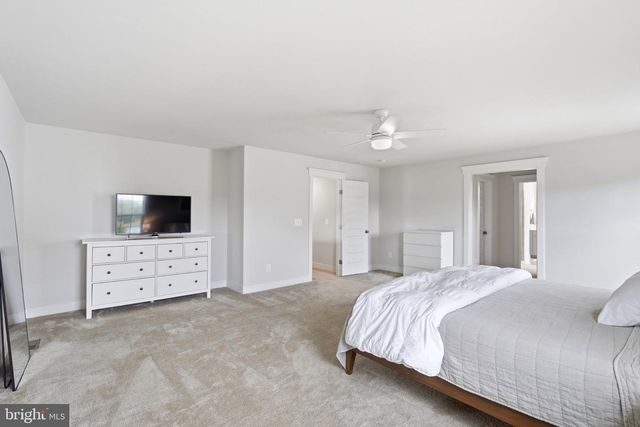 17992 RIDGEWOOD PL, Round Hill, VA 20141