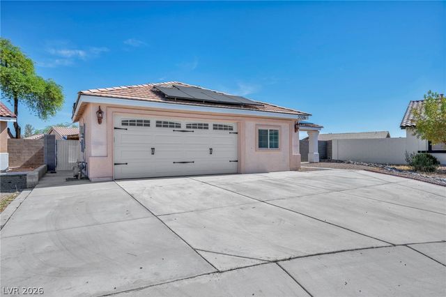 5326 Sun Meadow Court, North Las Vegas, NV 89031