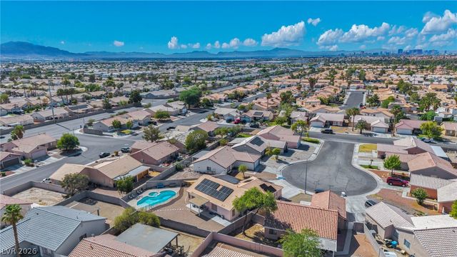 5326 Sun Meadow Court, North Las Vegas, NV 89031