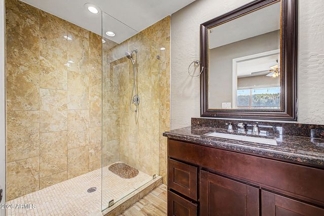 1340 E DONNER Drive, Tempe, AZ 85282