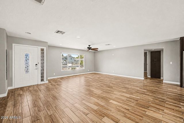 1340 E DONNER Drive, Tempe, AZ 85282