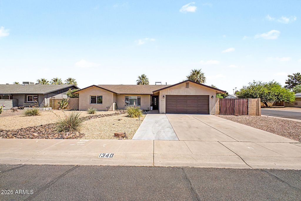 1340 E DONNER Drive, Tempe, AZ 85282