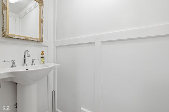 5920 E 56th Street, Indianapolis, IN 46226