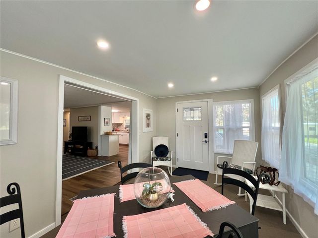 106 ROYAL PALM DRIVE, Leesburg, FL 34748