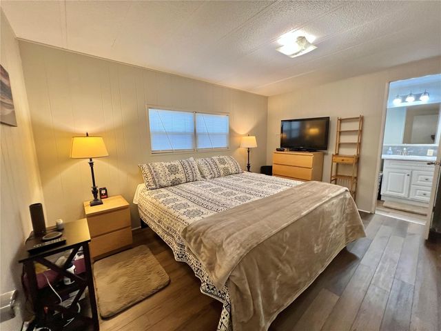 106 ROYAL PALM DRIVE, Leesburg, FL 34748