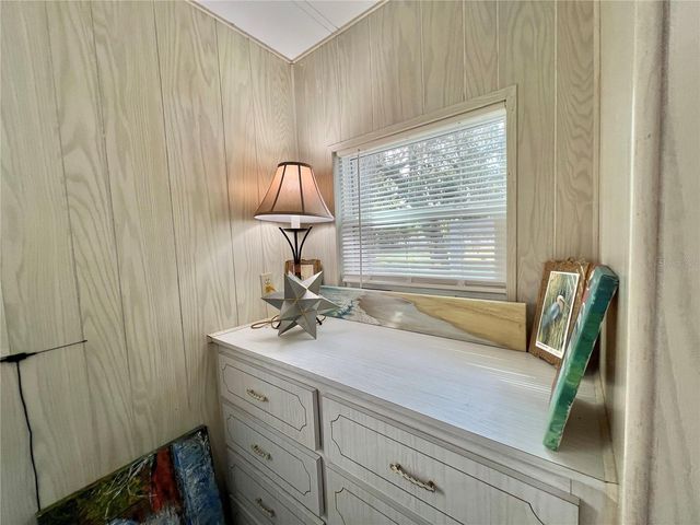 106 ROYAL PALM DRIVE, Leesburg, FL 34748