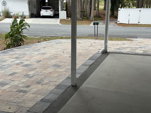 106 ROYAL PALM DRIVE, Leesburg, FL 34748