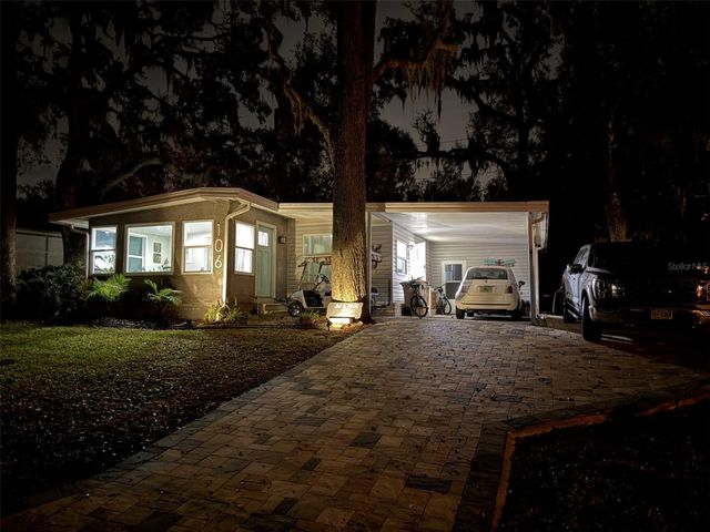 106 ROYAL PALM DRIVE, Leesburg, FL 34748