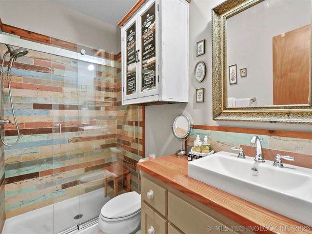 2324 N Plainview, Ardmore, OK 73401