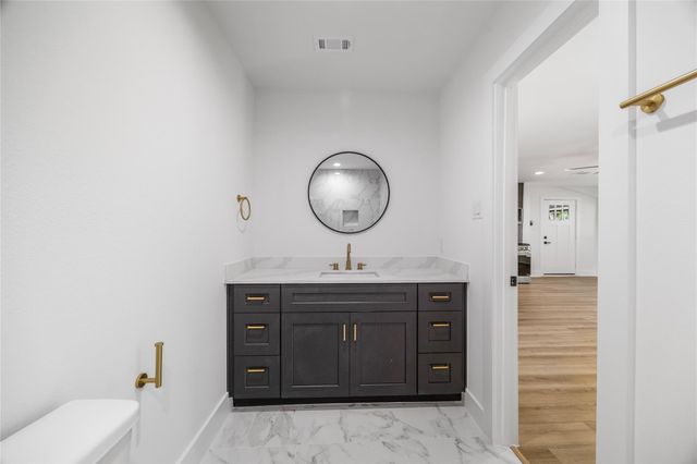 14125 Norway Street B, Houston, TX 77047