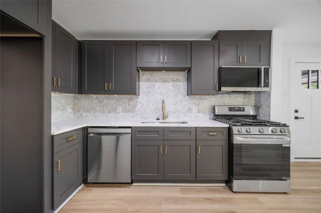 14125 Norway Street B, Houston, TX 77047