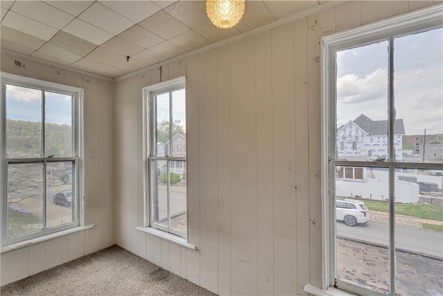 1000 9th Ave, New Brighton, PA 15066